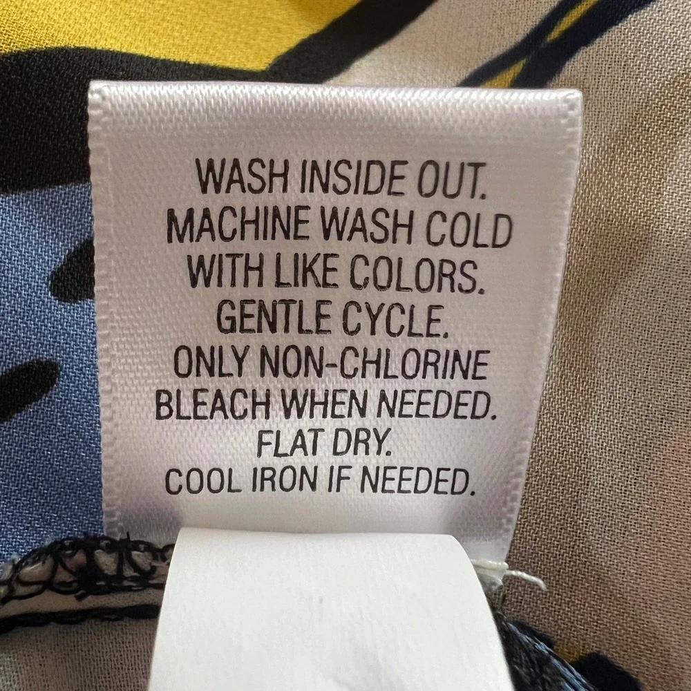 Dana Buchman Womens XL Abstract Floral Button Up Blouse Multicolor Long Sleeve - Picture 9 of 9